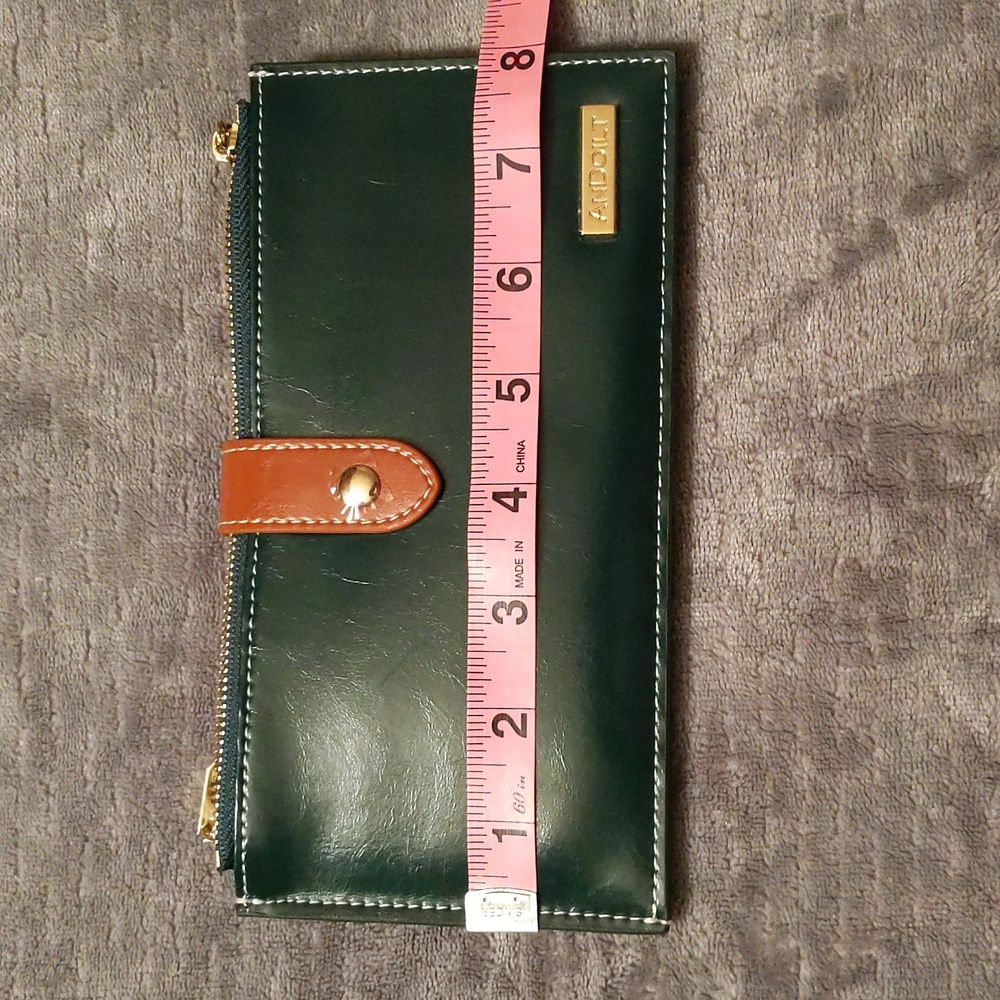 NWOT Andoilt Leather RFID block Long Wallet in Green & Brown with Gold Hardware - Picture 9 of 11